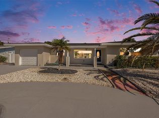 105 24th St, Belleair Beach, FL 33786