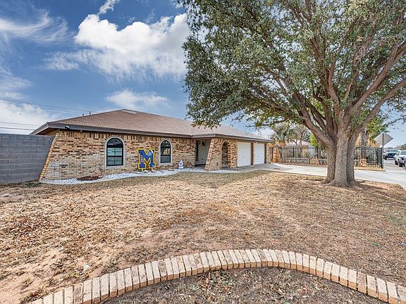3rd image of 4705 Anetta Dr