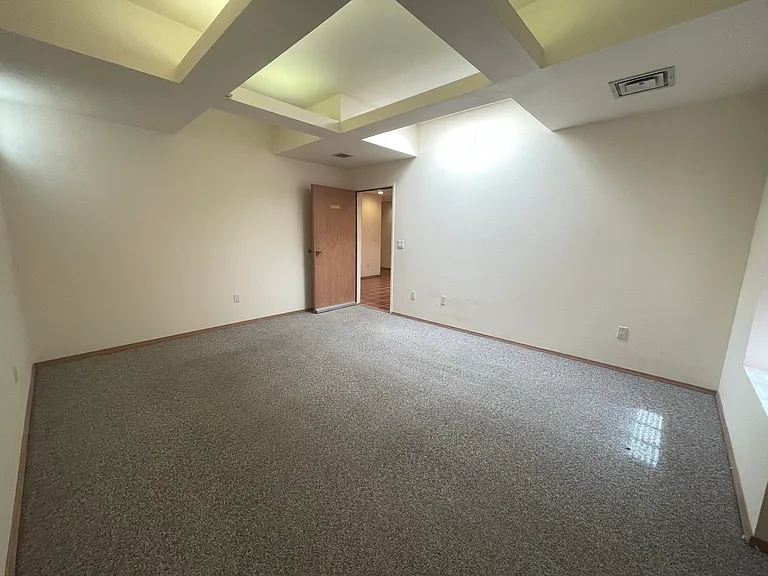1709 Girard Blvd NE #1 — Photo 14