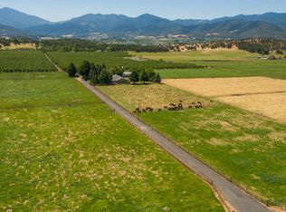 5200 Fern Valley Rd, Medford, OR 97504