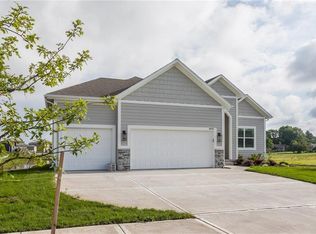 16960 S Mahaffie St, Olathe, KS 66062
