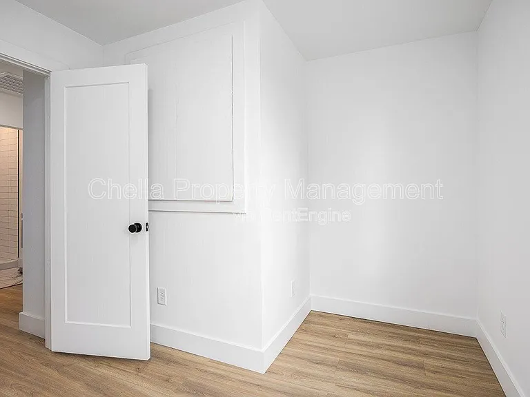 1012 Debow St #B — Photo 21