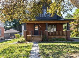298 Bleecker Ave, Belleville, ON K8N 3V4