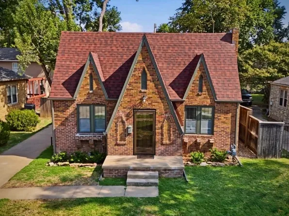 1411 E 35th St S, Tulsa, OK 74105