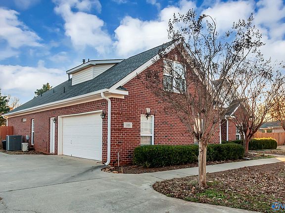 3rd image of 326 Weatherford Dr NW