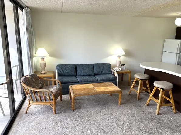 201 Ohua Ave #609, Honolulu, HI 96815