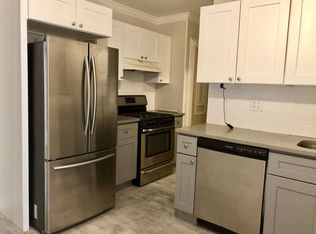 2129 23rd St, Astoria, NY 11105