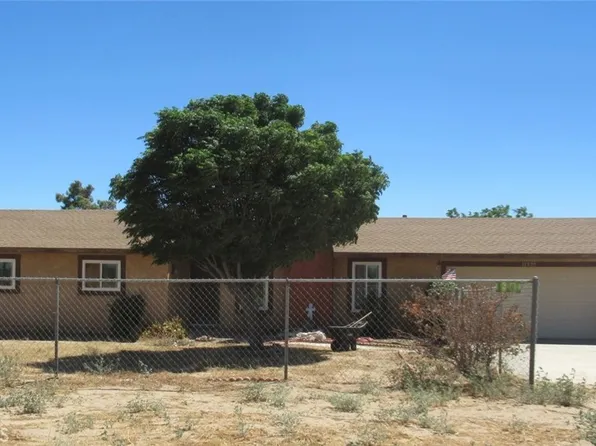 11575 Center St, Phelan, CA 92371