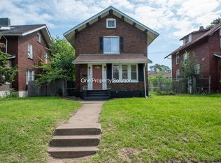 551 Buchanan St, Gary, IN 46402