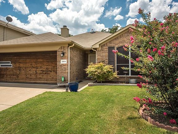 5th image of 1804 Kingsbrook Trl
