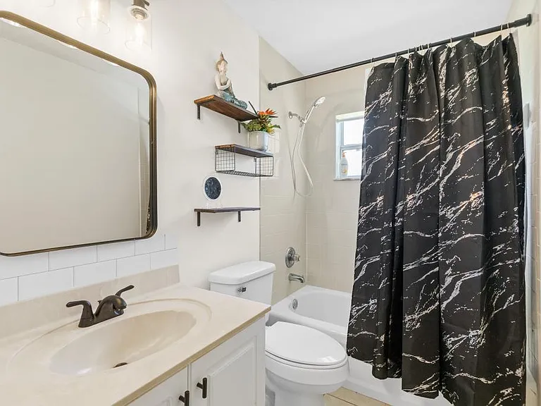 7 Zoffinger Pl — Photo 16