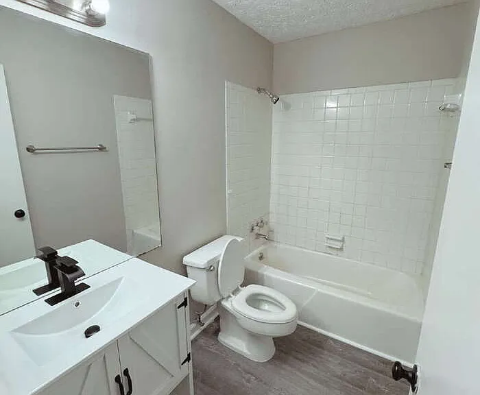 2525 Terrace Trl #2525 — Photo 9