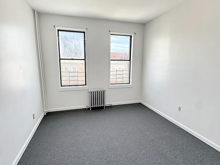 2ND BEDROOM (UN-STAGED)