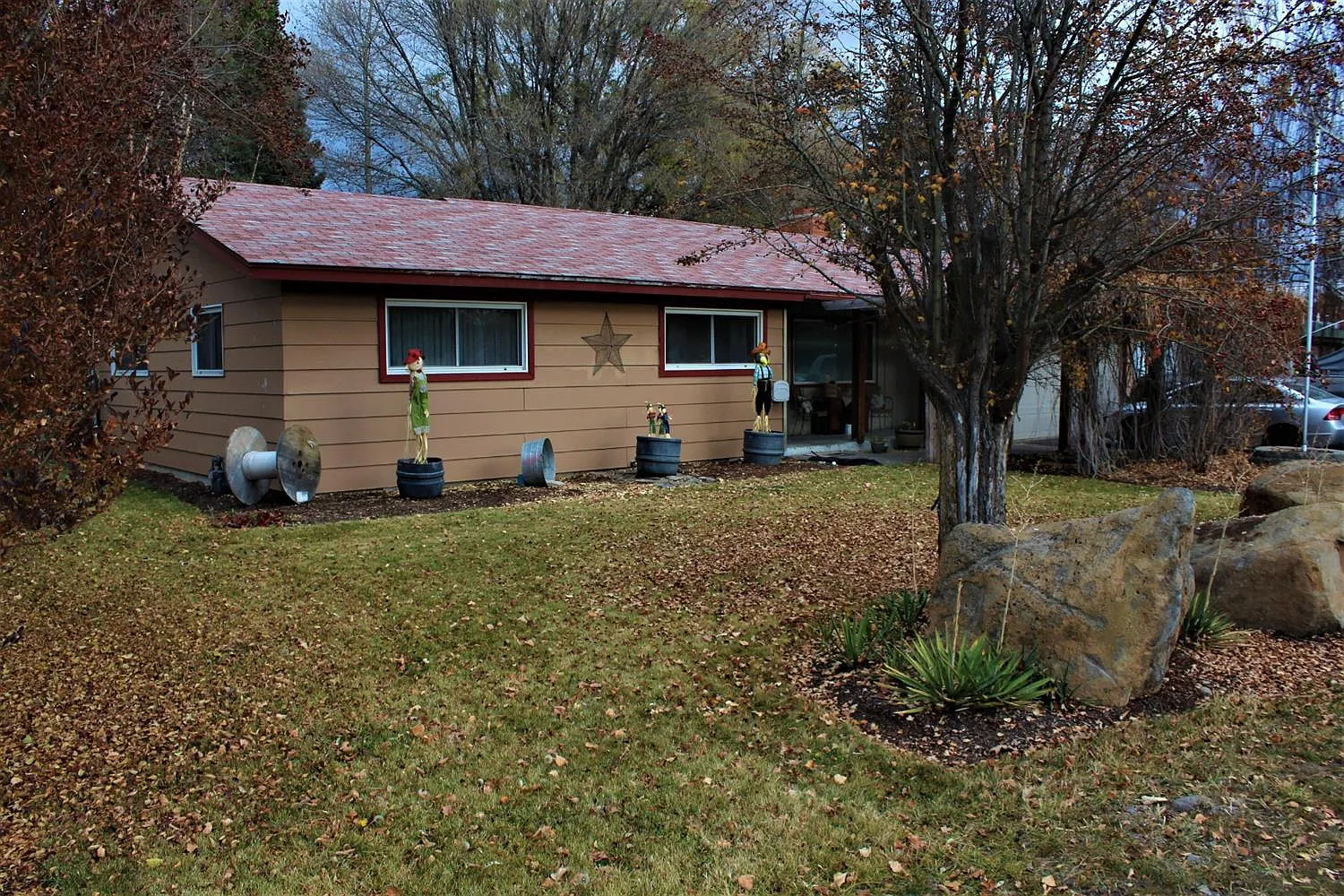 3309 Hope St photo 1