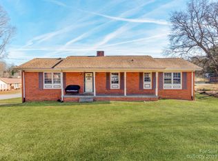903 E Main St, Shelby, NC 28150