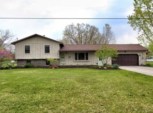 380 Cherry St, Newaygo, MI 49337