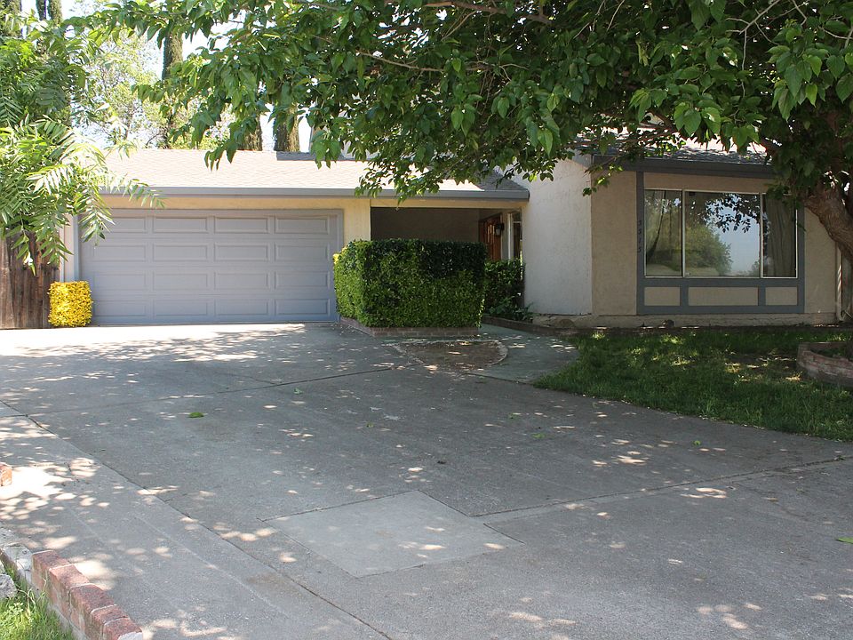 1st image of 5515 Avila Ct