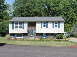 524 Chaparral Dr, Cranberry Township, PA 16066