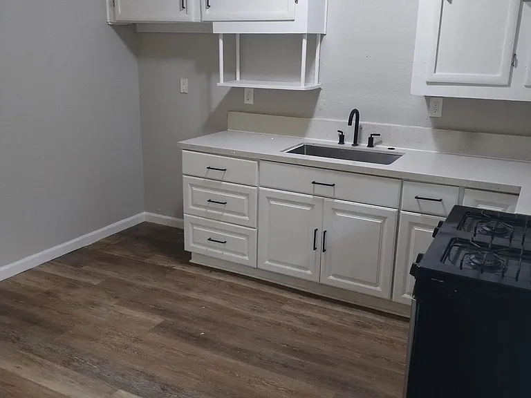 4068 Moody St #7 — Photo 3