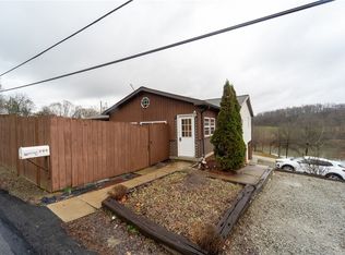 286 Weavers Rd, Greensburg, PA 15601