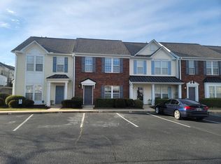 35 Spring Crossing Cir, Greer, SC 29650