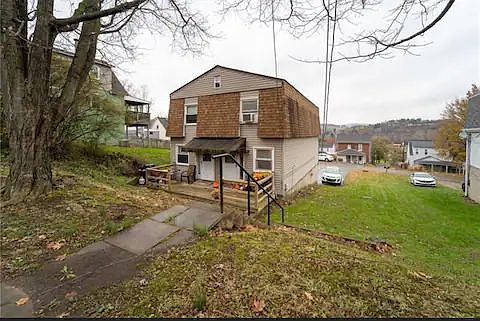 1st image of 491 N Saint Clair St
