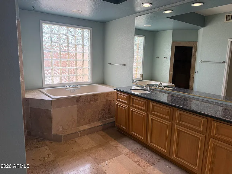 8377 E Thoroughbred Trl — Photo 39
