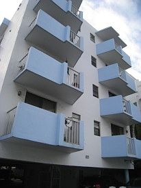 2nd image of 821 Collins Ave APT 203