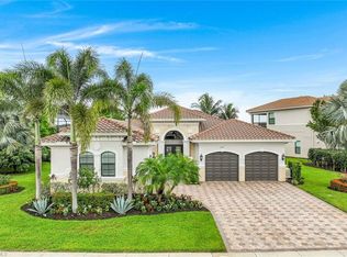 3315 Atlantic Cir, Naples, FL 34119