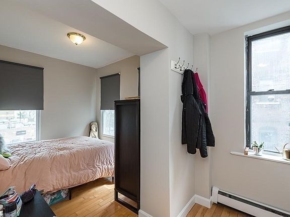 3rd image of 43 Park Vale Ave #8A