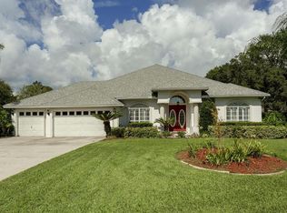 2374 Osprey Lake Dr, Jacksonville, FL 32224