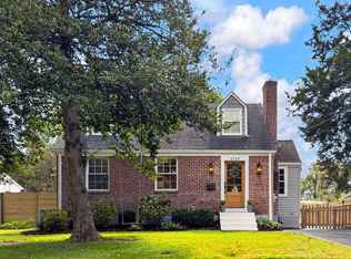 6709 Jefferson Ave, Falls Church, VA 22042