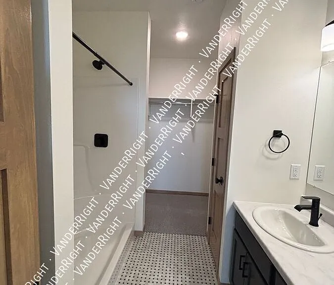 2415 E Cama Pl — Photo 10