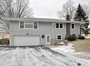 185 Albert St, Loretto, MN 55357