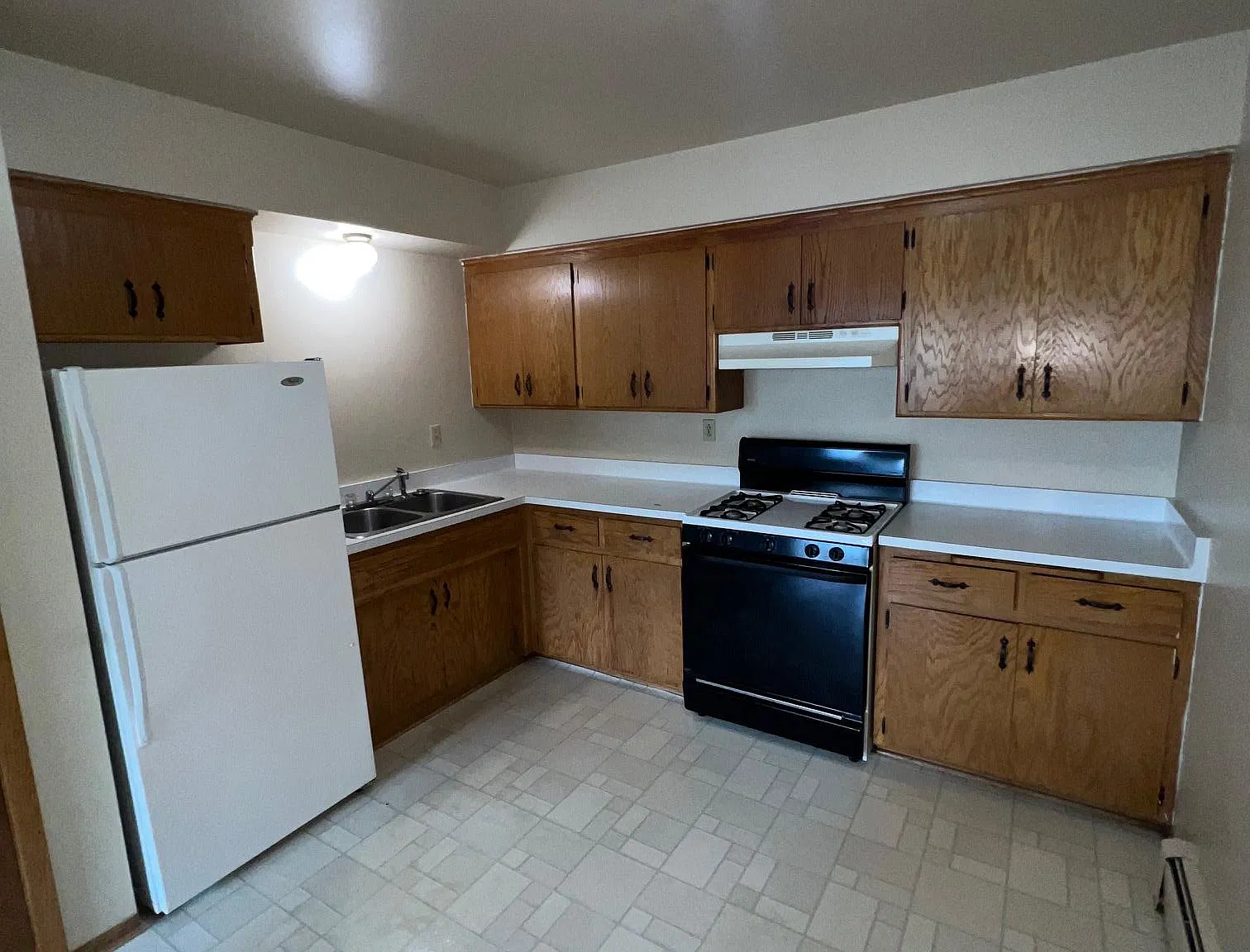 N143W6413 Layton St — Photo 3