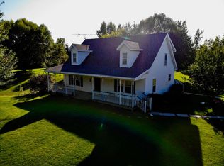 8098 S Lake Rd, Greenville, MI 48838