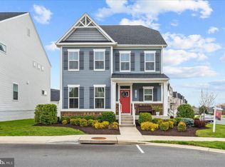 1215 Futurity St, Frederick, MD 21702