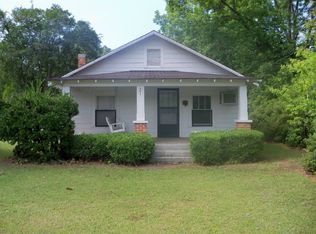 603 E 3rd St, Donalsonville, GA 39845