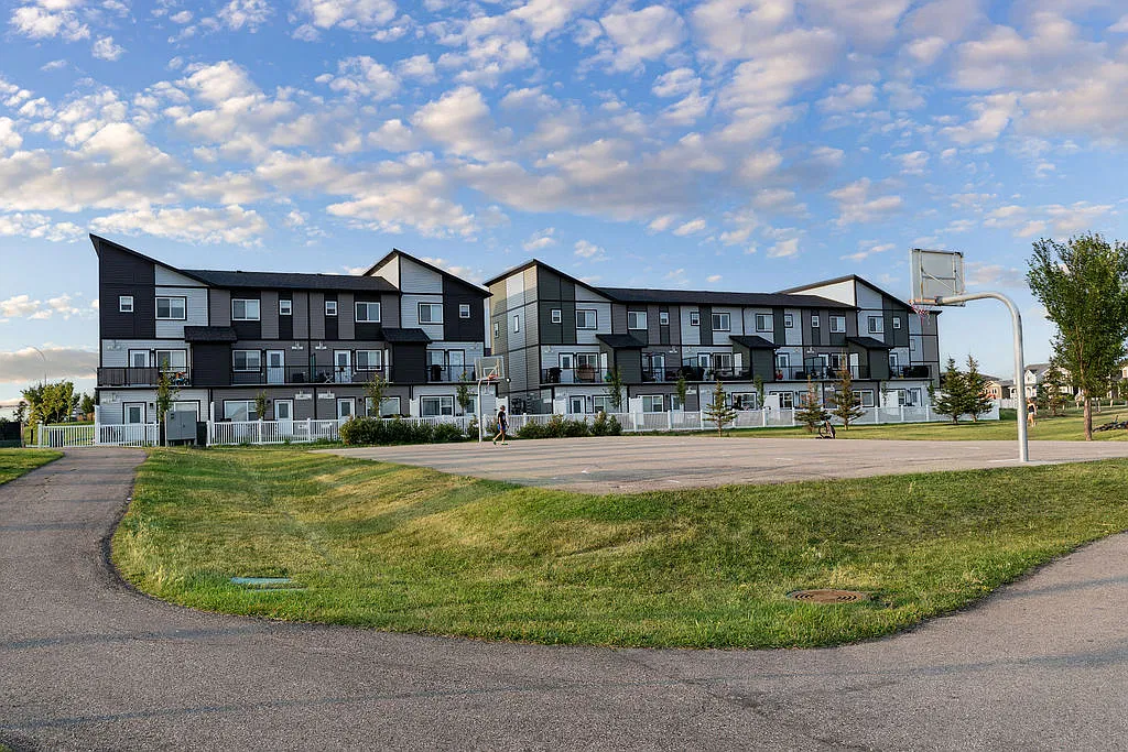 Hawkstone Estates — Photo 3