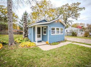5987 Martinus St, Haslett, MI 48840