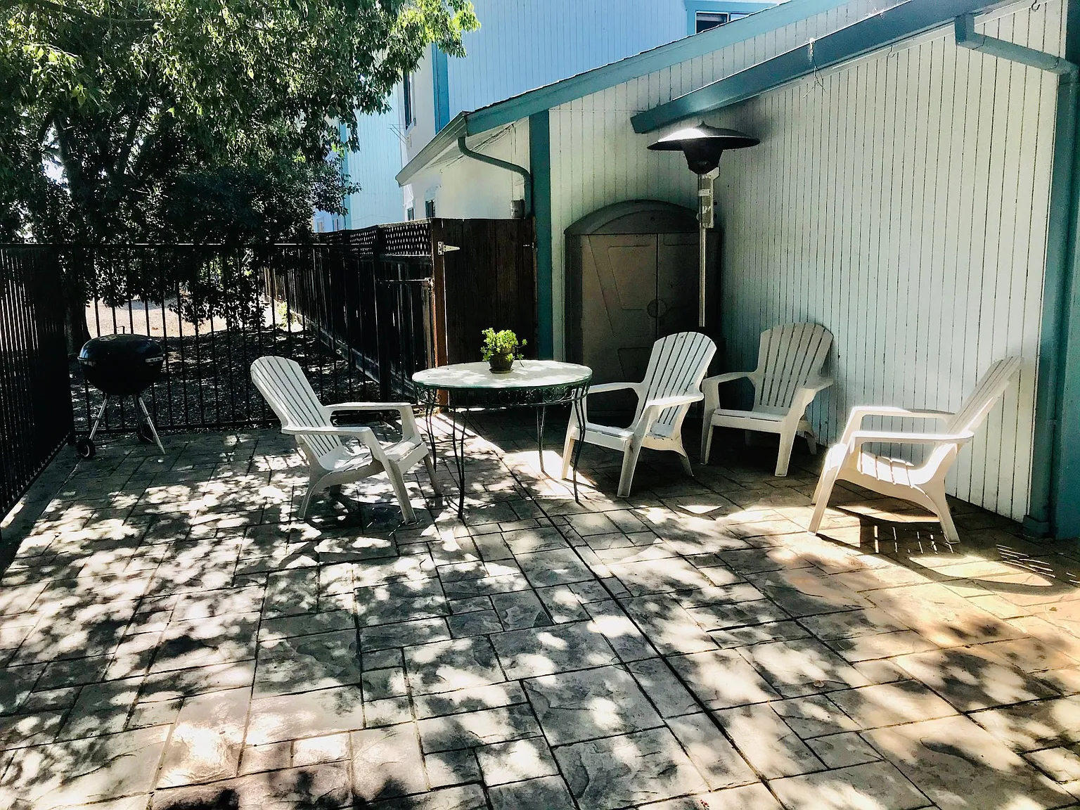 3 bed, 1200 sqft, $3,800 — Photo 4