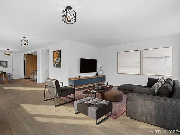 2nd image of 360 E 88th St #11EF