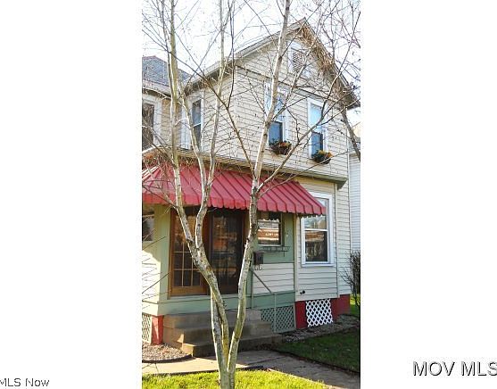1st image of 307 N 7th St
