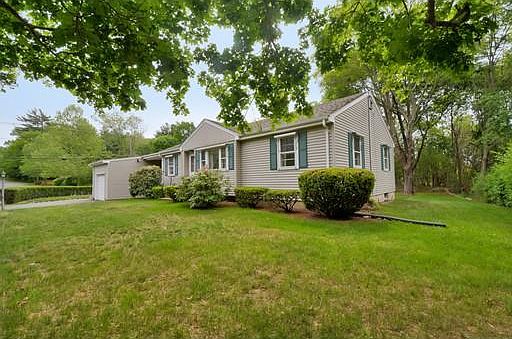 1st image of 8 Daly Dr