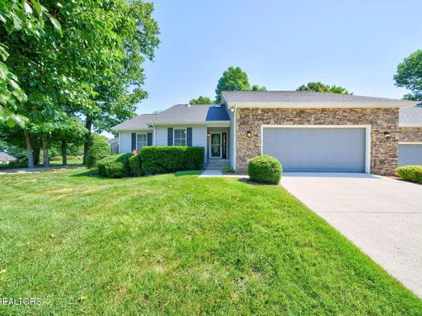 22 Augustine Ln, Crossville, TN 38558