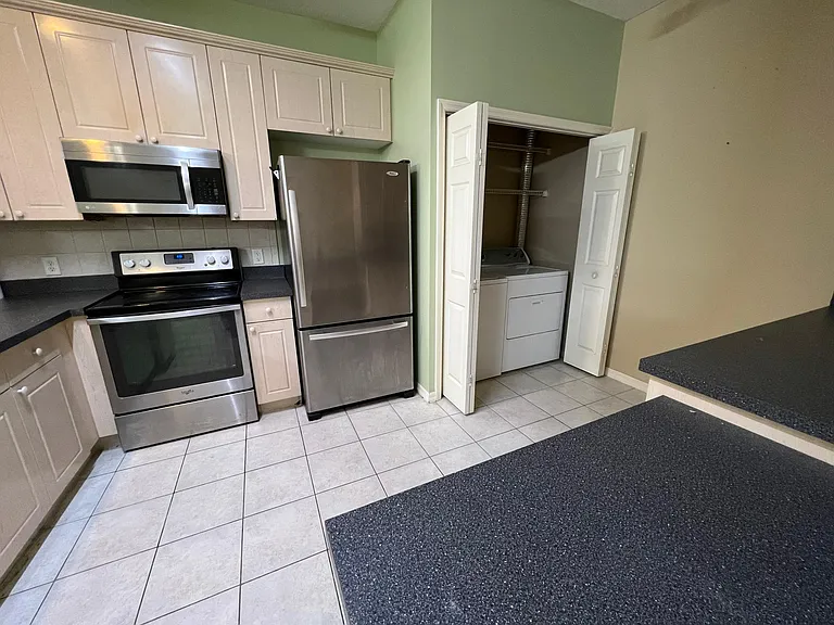 40 Emerald Bay Dr — Photo 13