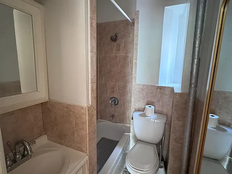 879 Saint Johns Pl #2C — Photo 4