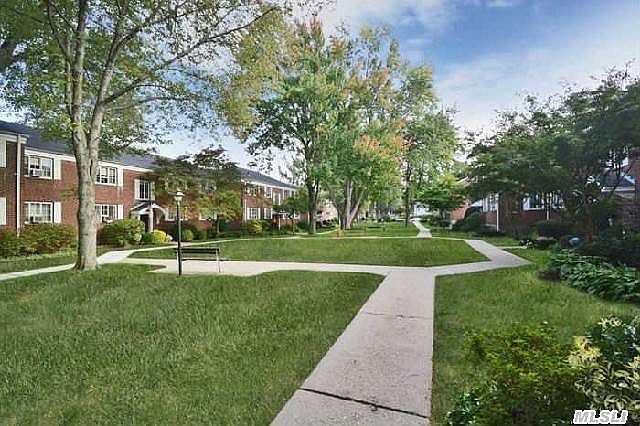 1st image of 32 Nathan Hale Dr APT 69B