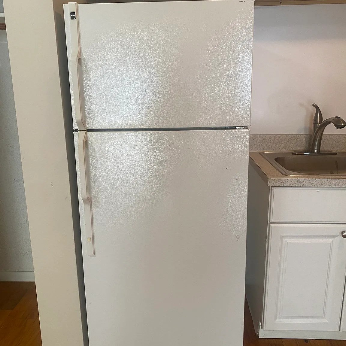 1 bed, 1.0 bath, 765 sqft, $2,200 — Photo 4
