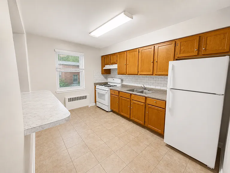 8239 Williams Ave — Photo 5